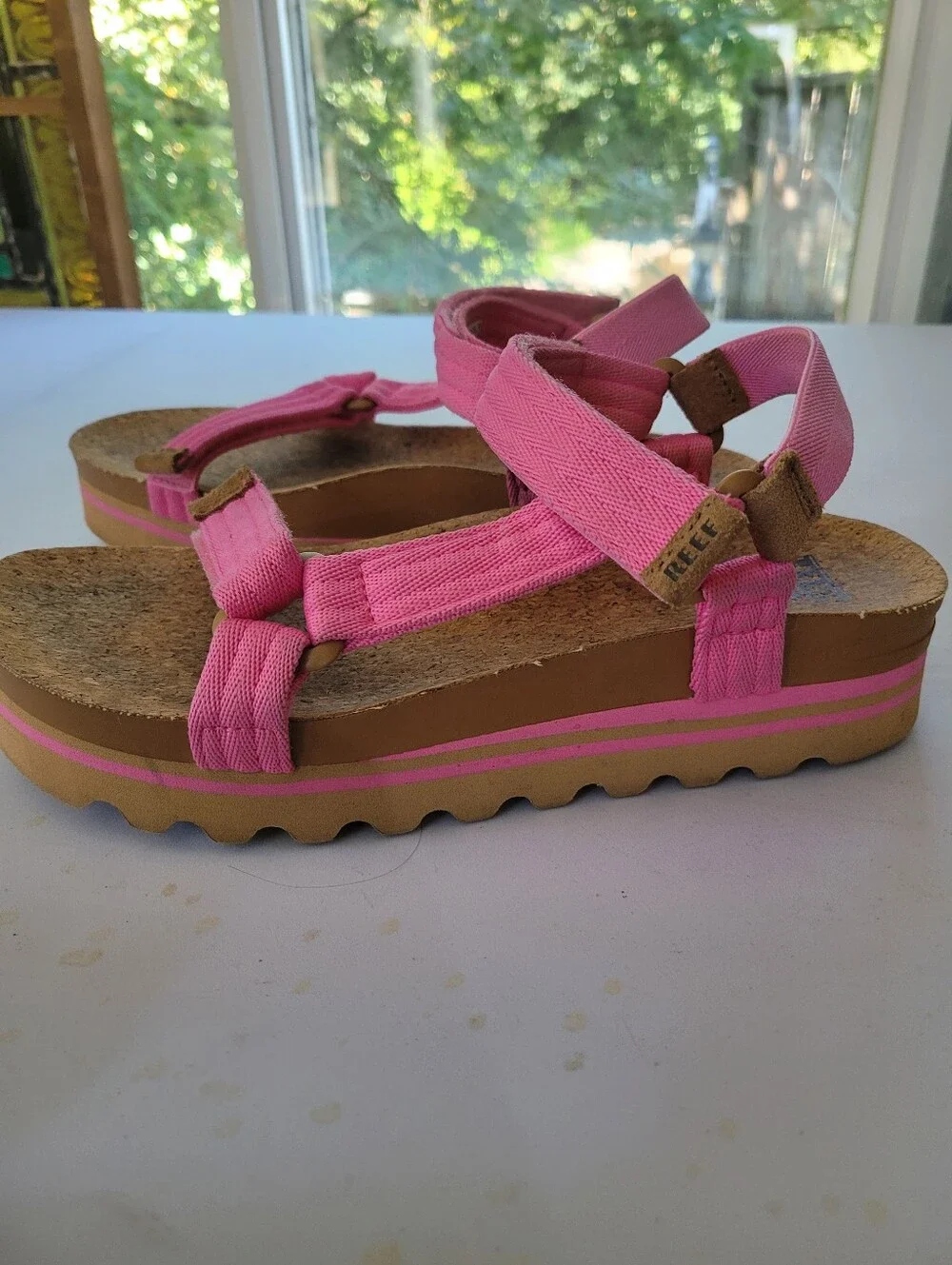 REEF 8.5 Pink Strap Platform Sandals